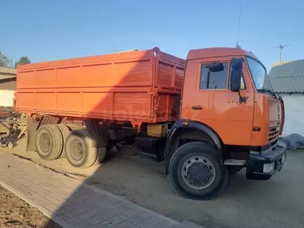 Услуги КамАЗа. Кронирование деревьев, озеленение и прочие работы в Астана