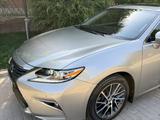 Lexus ES 250 2015 года за 12 500 000 тг. в Алматы – фото 2
