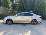 Lexus ES 250 2015 года за 12 500 000 тг. в Алматы – фото 3