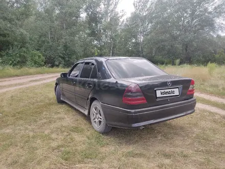 Mercedes-Benz C 180 1994 года за 1 800 000 тг. в Семей – фото 9