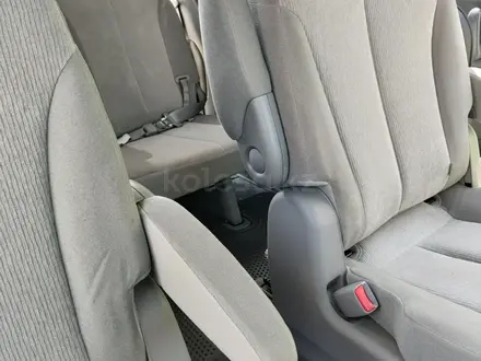 Kia Carnival 2013 года за 11 000 000 тг. в Костанай – фото 8