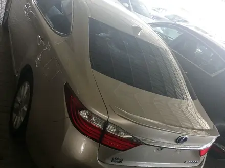 Lexus ES 300h 2015 года за 12 000 000 тг. в Семей – фото 3
