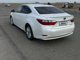 Lexus ES 300h 2013 года за 9 000 000 тг. в Жанаозен – фото 3