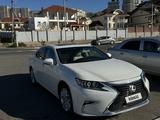Lexus ES 300h 2013 года за 9 000 000 тг. в Жанаозен – фото 2