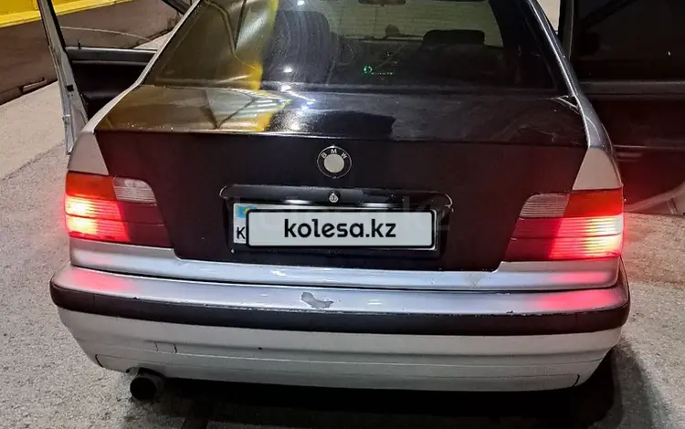 BMW 320 1993 годаүшін1 500 000 тг. в Актобе