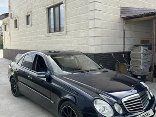 Mercedes-Benz E 500