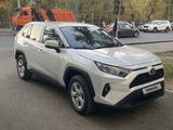 Toyota RAV4 2024 года за 15 600 000 тг. в Павлодар