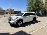 Toyota Highlander 2014 года за 13 700 000 тг. в Балхаш – фото 2