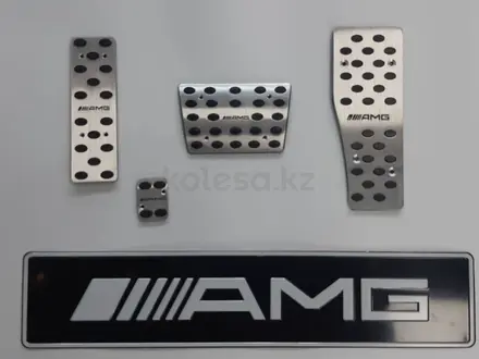 Накладки на педали Mersedes-Benz W124 AT AMG за 20 000 тг. в Алматы