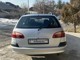 Toyota Avensis 2001 года за 3 900 000 тг. в Шымкент – фото 2