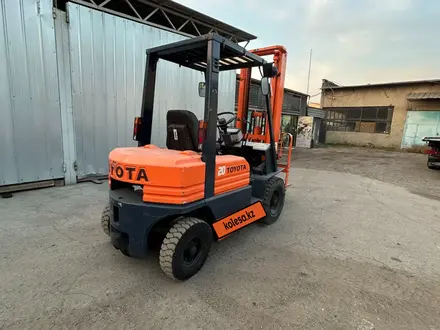 Toyota  5FG25 2000 года за 3 700 000 тг. в Алматы – фото 3