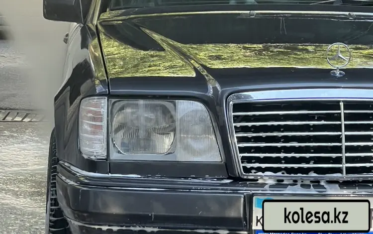 Mercedes-Benz E 280 1994 года за 2 600 000 тг. в Шымкент