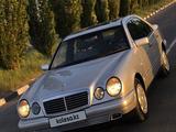 Mercedes-Benz E 230 1996 года за 2 000 000 тг. в Павлодар