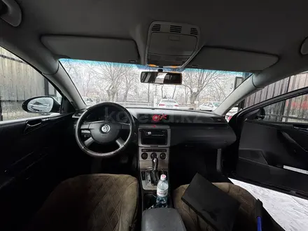 Volkswagen Passat 2006 года за 3 800 000 тг. в Алматы – фото 10