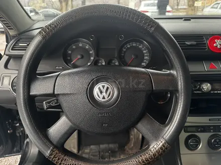 Volkswagen Passat 2006 года за 3 800 000 тг. в Алматы – фото 12