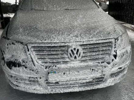 Volkswagen Passat 2006 года за 3 800 000 тг. в Алматы – фото 2