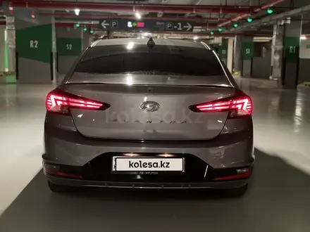 Hyundai Elantra 2019 года за 8 800 000 тг. в Астана – фото 6