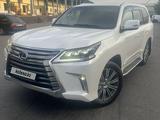 Lexus LX 570 2016 годаfor38 000 000 тг. в Тараз