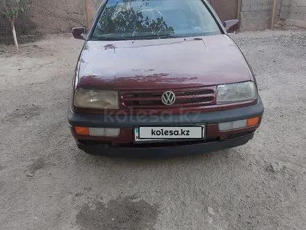 Volkswagen Vento 1992 года за 1 200 000 тг. в Шымкент – фото 3