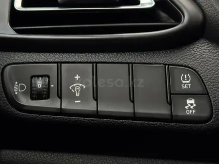 Hyundai i30 2023 года за 7 660 000 тг. в Алматы – фото 19