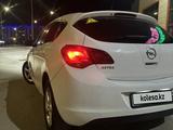 Opel Astra 2012 года за 3 400 000 тг. в Актау – фото 4