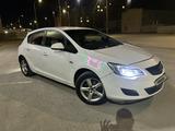 Opel Astra 2012 года за 3 400 000 тг. в Актау – фото 3