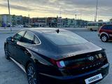 Hyundai Sonata 2020 года за 14 200 000 тг. в Атырау – фото 4