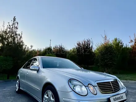 Mercedes-Benz E 320 2002 года за 6 250 000 тг. в Шымкент – фото 2