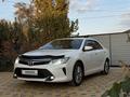 Toyota Camry 2014 года за 9 400 000 тг. в Актобе