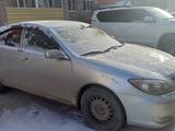 Toyota Camry 2002 года за 4 000 000 тг. в Актобе – фото 3