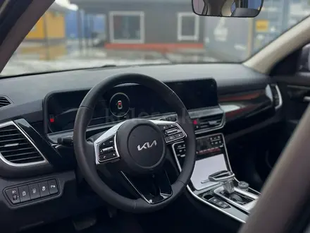 Kia Seltos Premium 2023 года за 10 900 000 тг. в Алматы – фото 8