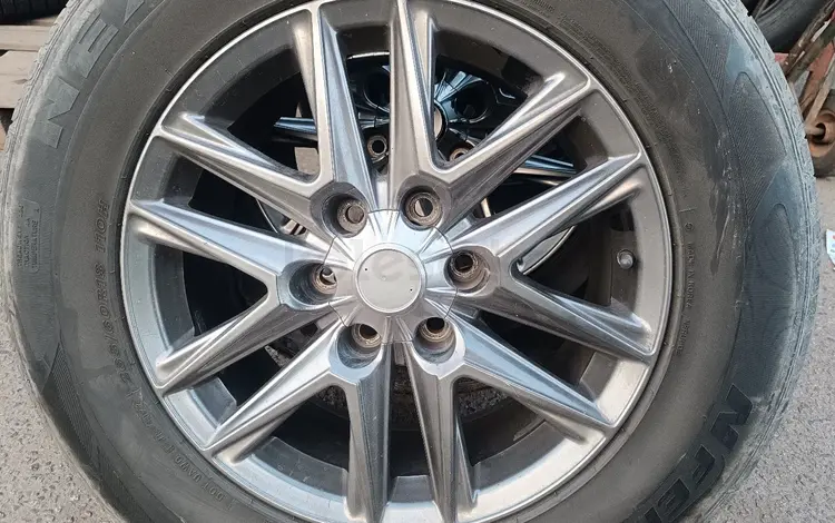 Комплект дисков с резиной R18 за 200 000 тг. в Алматы