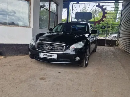 Infiniti Q70 2014 года за 10 700 000 тг. в Экибастуз – фото 2