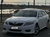 Toyota Camry 2011 года за 6 100 000 тг. в Кульсары – фото 2