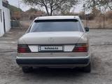 Mercedes-Benz E 200 1989 года за 1 000 000 тг. в Кызылорда – фото 2