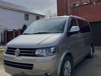 Volkswagen Multivan 2014 года за 12 500 000 тг. в Уральск