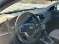 Hyundai Elantra 2017 года за 7 000 000 тг. в Атырау – фото 12