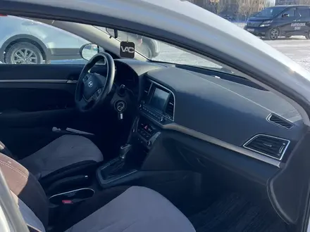 Hyundai Elantra 2017 года за 7 000 000 тг. в Атырау – фото 9