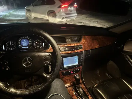 Mercedes-Benz CLS 350 2005 года за 6 650 000 тг. в Семей – фото 20