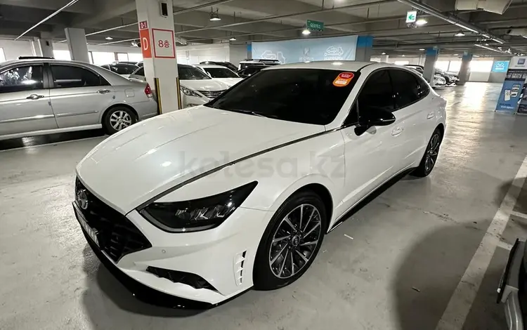 Hyundai Sonata 2021 года за 11 350 000 тг. в Астана