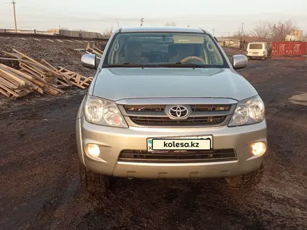 Toyota Fortuner 2006 года за 9 000 000 тг. в Темиртау – фото 3