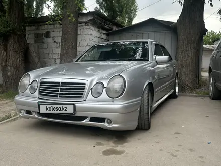 Mercedes-Benz E 55 AMG 1999 года за 5 000 000 тг. в Алматы – фото 8