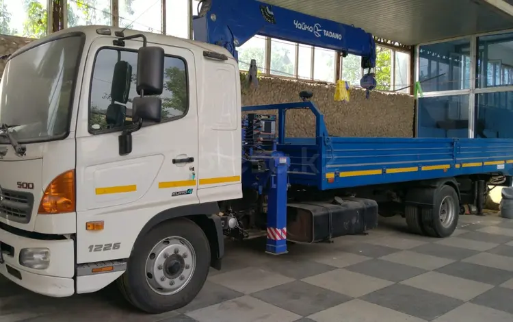 Toyota  Hino 2015 года за 41 000 000 тг. в Алматы