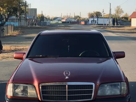 Mercedes-Benz C 180 1995 года за 2 100 000 тг. в Костанай