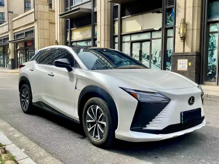 Lexus RZ 2023 года за 26 200 000 тг. в Алматы