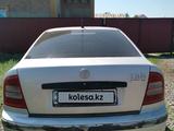 Skoda Octavia 2003 года за 1 800 000 тг. в Актобе – фото 3