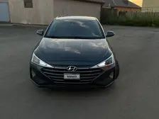 Hyundai Elantra, 2019
