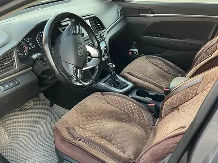 Hyundai Elantra 2019 года за 5 200 000 тг. в Атырау – фото 7