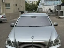 Mercedes-Benz E-Class, 2010