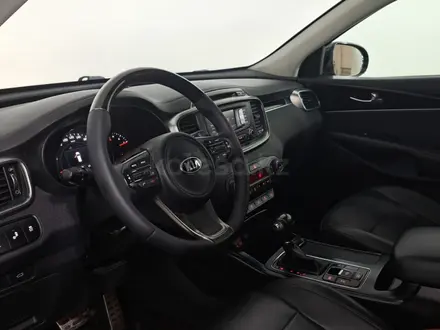 Kia Sorento 2015 года за 8 990 000 тг. в Астана – фото 12